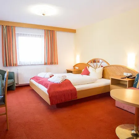 Wiesenheim Hotel 3*